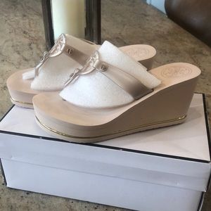 GUESS wedge sandal Selenna- Size 6 - NEW